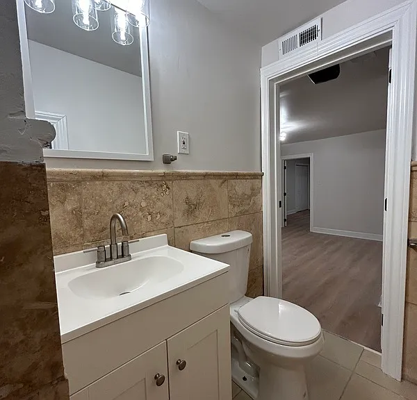 3206 Dobson St #3 — Photo 15