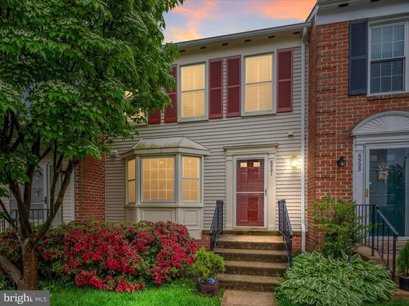 6521 Kemper Lakes Ct, Alexandria, VA 22312