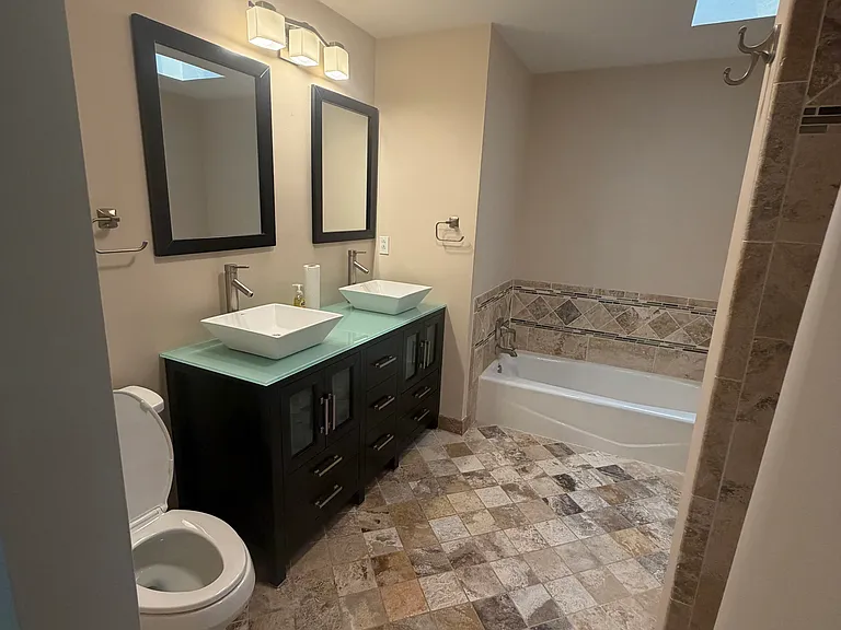 5136 Eagle Run Rd — Photo 10