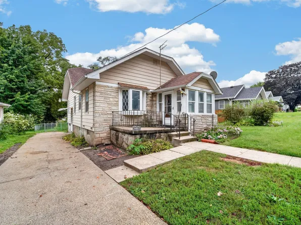 206 Davis Ave, Des Moines, IA 50315
