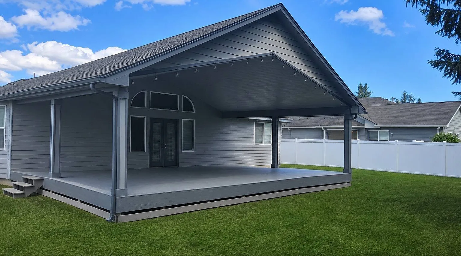 3 bed, 1361 sqft, $2,495 — Photo 4