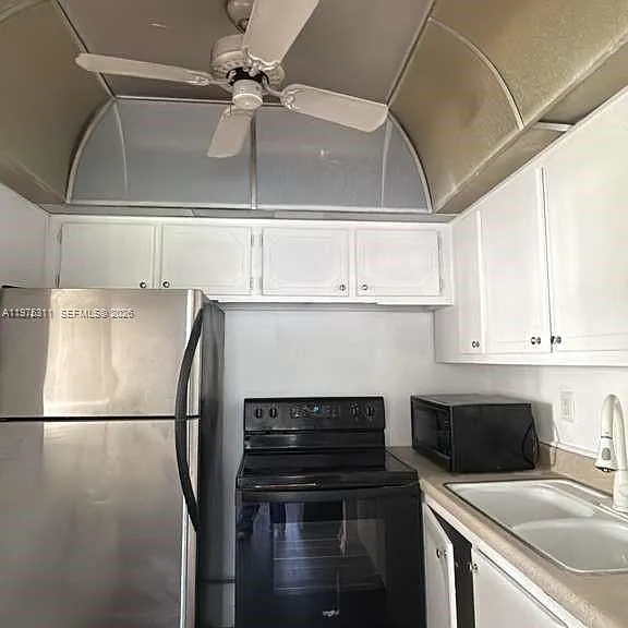 104 E Easthampton E #104 — Photo 7