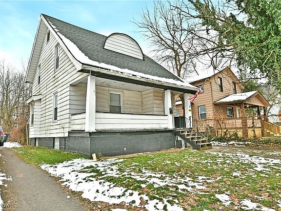 2nd image of 949 East Ave SE