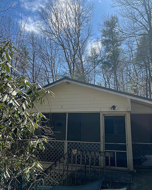 1st image of 128 Sapphire Rd