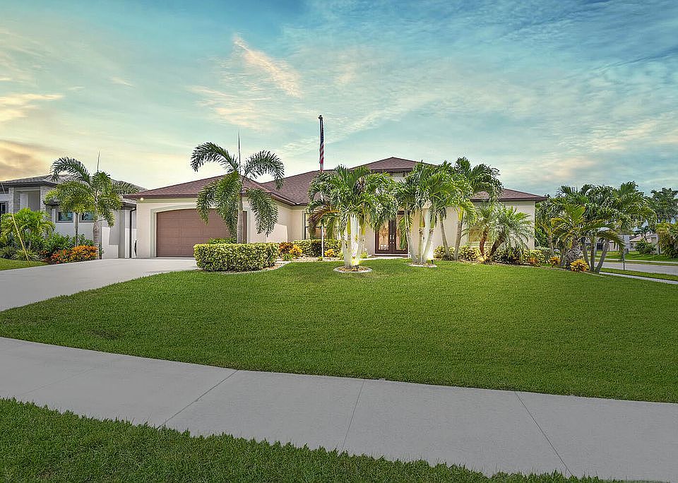 2728 Beach Pkwy W, Cape Coral, FL 33914 Zillow