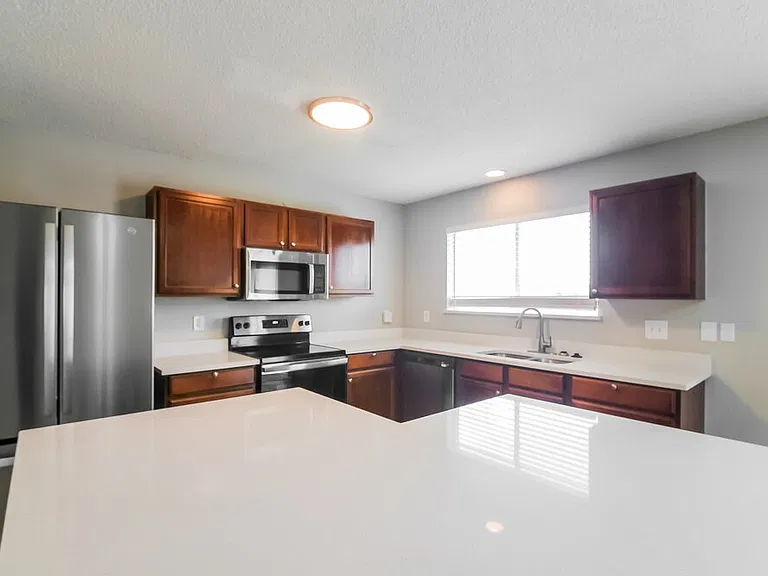 10769 Braemoor Dr — Photo 8
