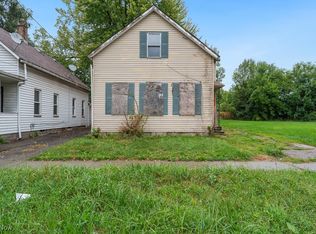 3811 E 55th St, Cleveland, OH 44105