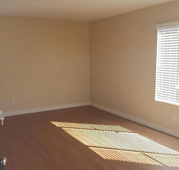 633 E Park Cielo Apartments On Park — Photo 4
