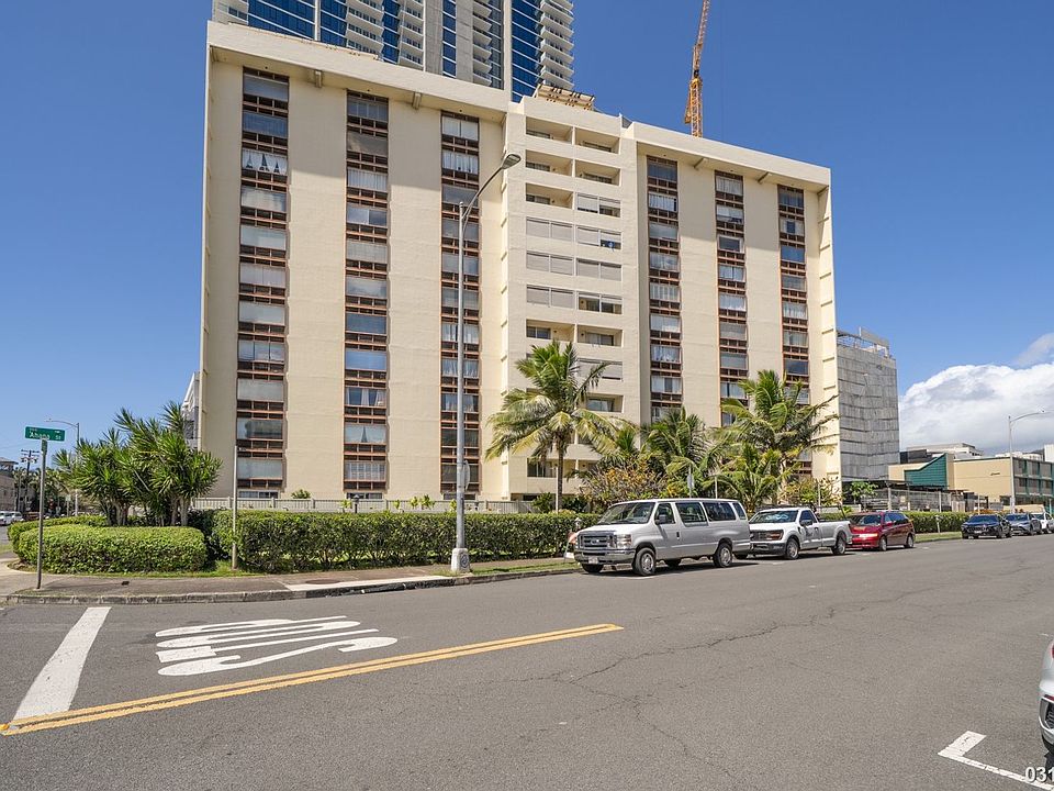 1st image of 910 Ahana St APT 605