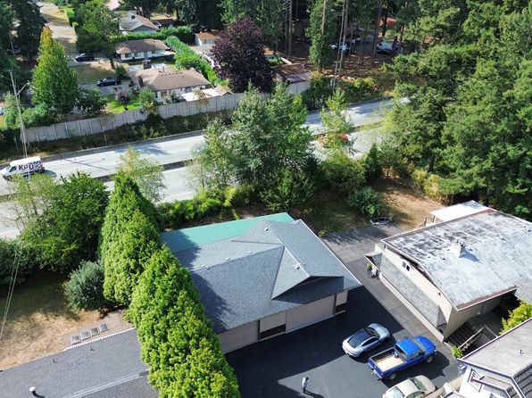 3 bedroom rental in Surrey — photo 6