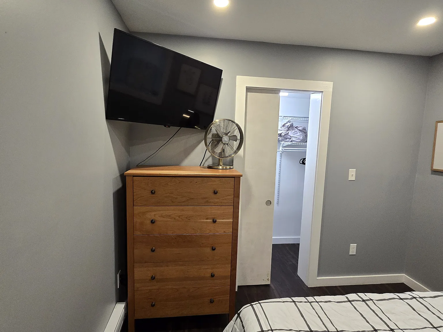 247 Main St — Photo 4