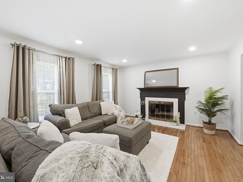 2nd image of 8218 Doctor Craik Ct