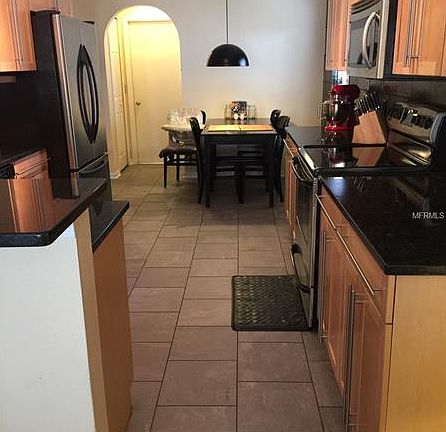 5th image of 129 Crown Colony Way