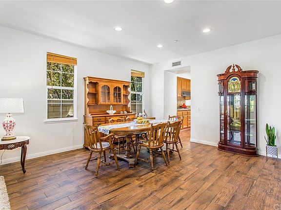 4th image of 6742 Randall Ln