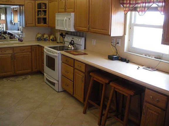 4th image of 2294 Ocean Shore Blvd #5060