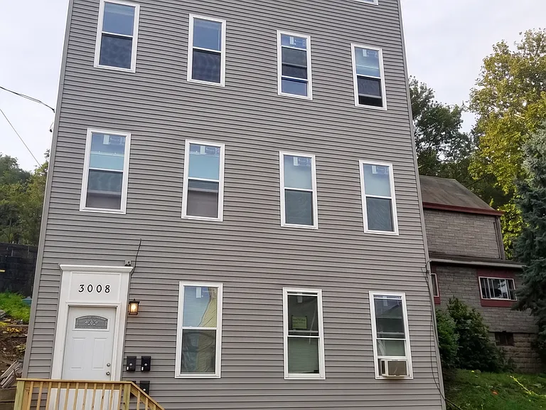 3008 Paulowna Street — Photo 1
