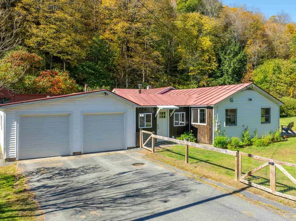 150 Pomfret Road, Hartford, VT 05084