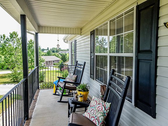 2nd image of 3242 Willow Branch Cir