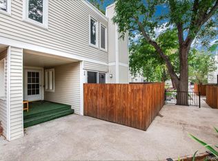 1050 S Monaco Street Pkwy UNIT 24, Denver, CO 80224