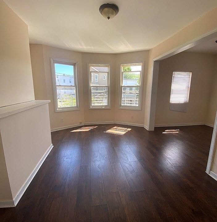 1st image of 449 Avon Ave #C