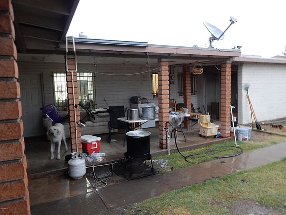 5th image of 2725 W San Juan Ave