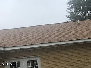 4th image of 3519 Woodcrest Dr