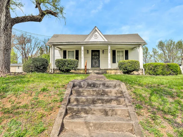 340 E, Vinton, VA 24179