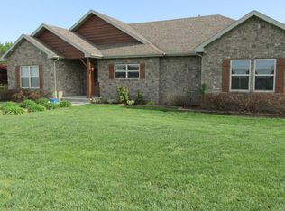 189 Clydesdale Dr, Rogersville, MO 65742