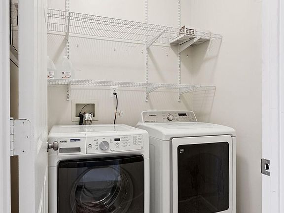 5th image of 3507 Piney Woods Pl APT B203