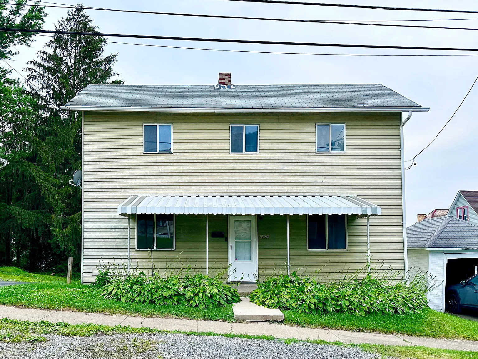 2 bed, 1184 sqft, $1,200 — Photo 1