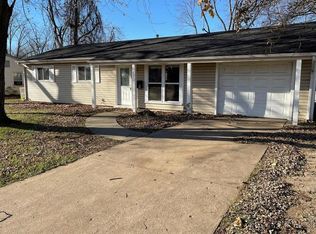 805 Saint Paul Ln, O'Fallon, MO