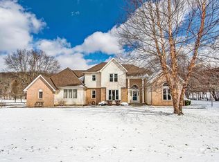 70 Fern Hill Dr, Granville, OH 43023