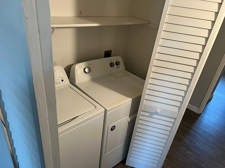 Corona Pointe Resort — Photo 170