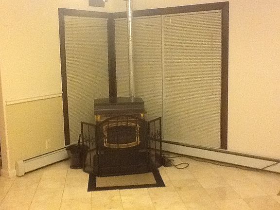 4th image of 33 Wilden Dr