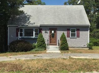 32 Leisure Ln, Wareham, MA 02571