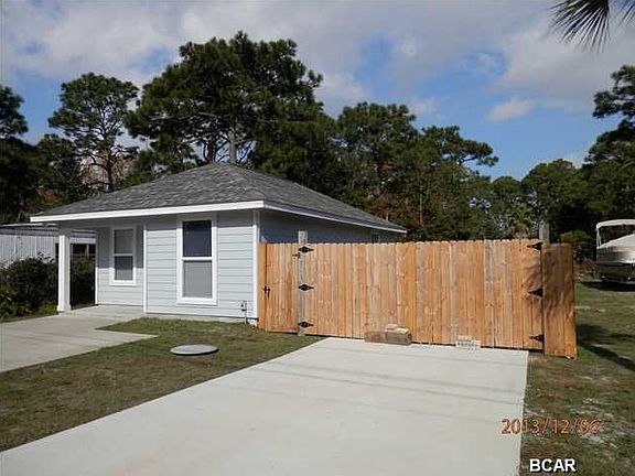 2nd image of 8428 Lorento St