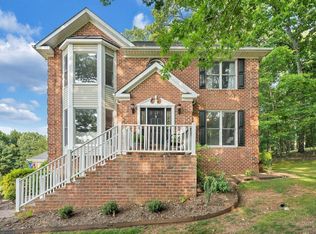 111 View Dr, Goodview, VA 24095