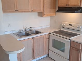 9566 6th Bay St APT J, Norfolk, VA 23518