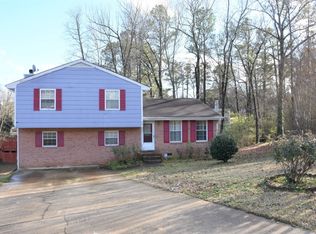 182 Hoss Ct, Riverdale, GA 30274
