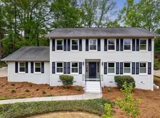 1527 Rainier Falls Dr, Atlanta, GA 30329