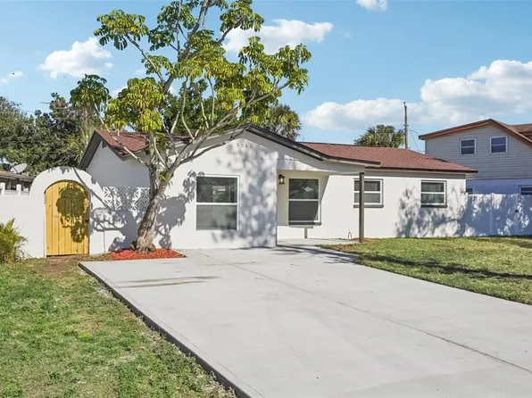 9061 Sunrise Dr, Largo, FL 33773