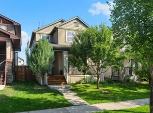 66 S Reunion Grv NW, Airdrie, AB T4B 0Z2