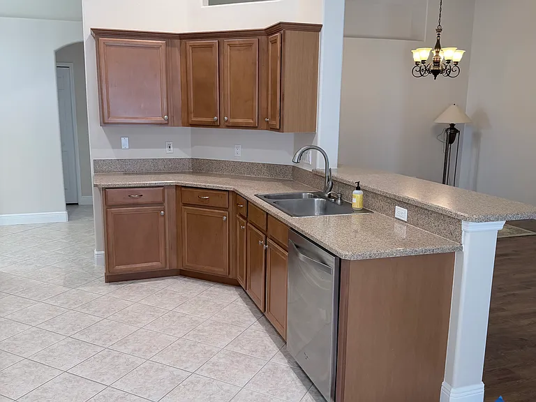 5373 Outlook Dr — Photo 12