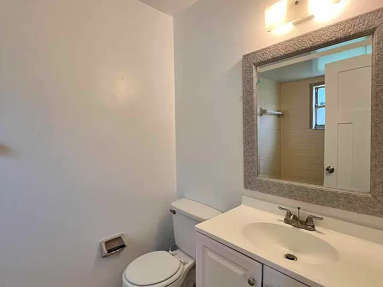 319 Autumn Dr — Photo 17