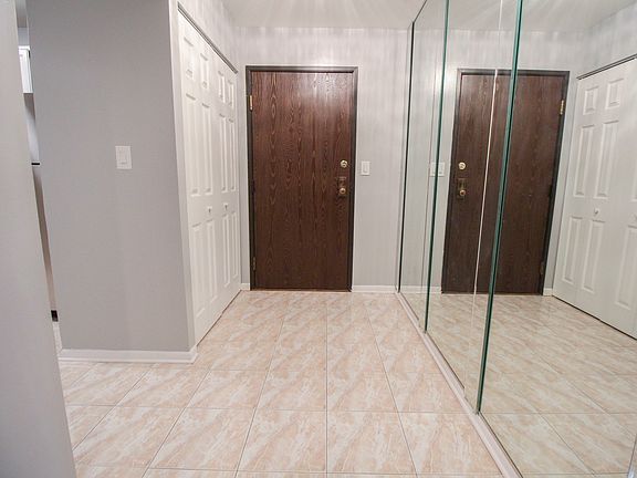 5th image of 1275 Baldwin Ln Unit 401