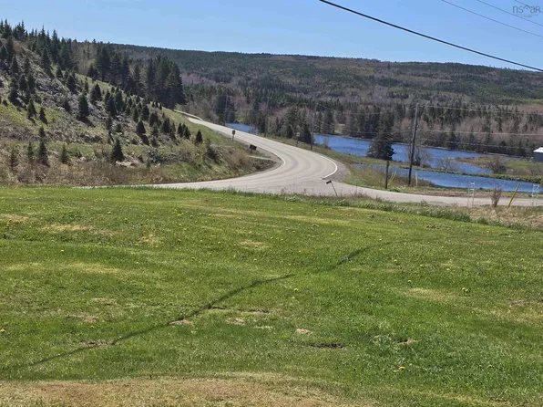 9273 Highway 16, Cooks Cove, NS B0H 1N0