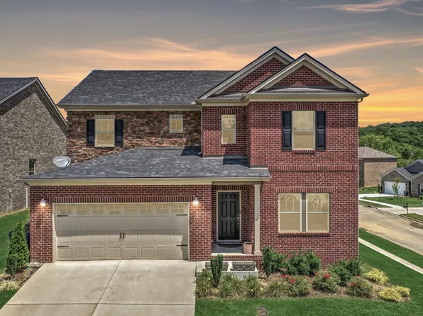 576 Fall Creek Cir, Goodlettsville, TN 37072