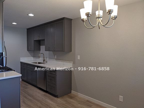 3rd image of 1928 Wildwood Way APT 4