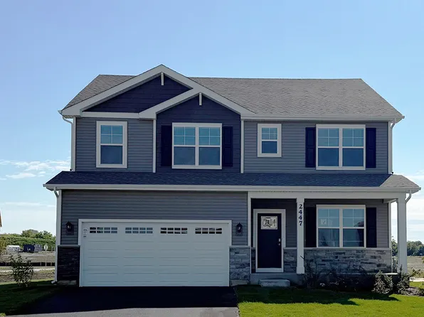 2447 Scribe St, Oswego, IL 60543