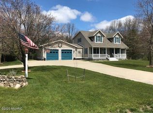 2038 Benston Rd, Whitehall, MI 49461